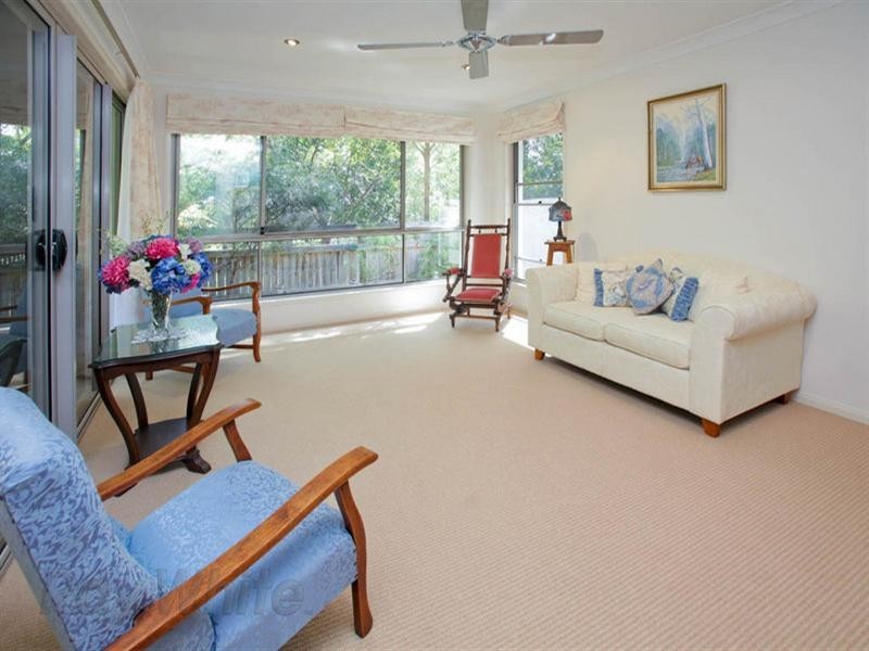 30 Venison Crescent, Springfield Lakes QLD 4300