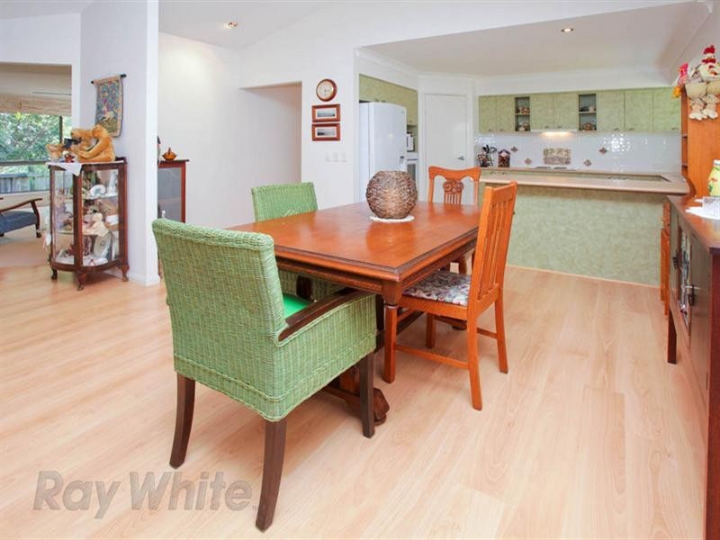 30 Venison Crescent, Springfield Lakes QLD 4300