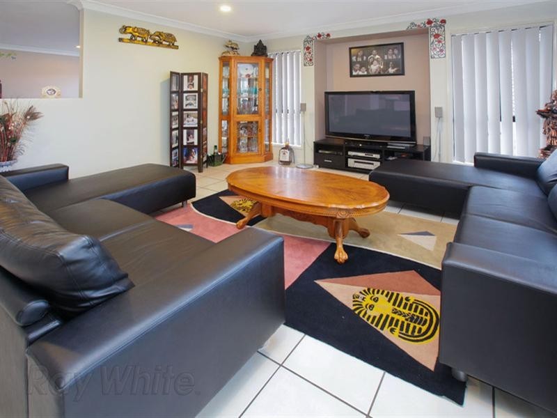 10 Esperance Crescent, Springfield Lakes QLD 4300