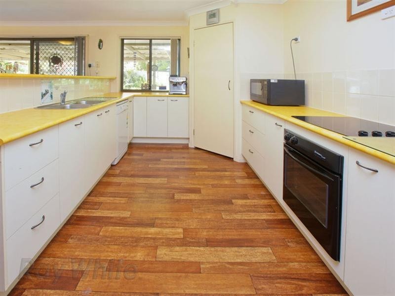 19 Park Grove Avenue, Camira QLD 4300