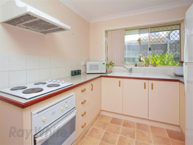 10 Olivine Place, Springfield QLD 4300