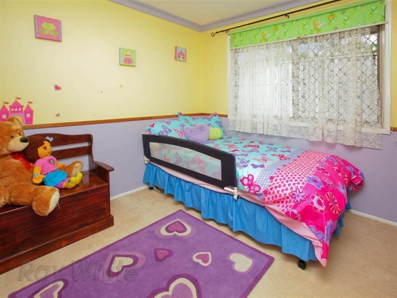 11 Bidford Street, Springfield QLD 4300