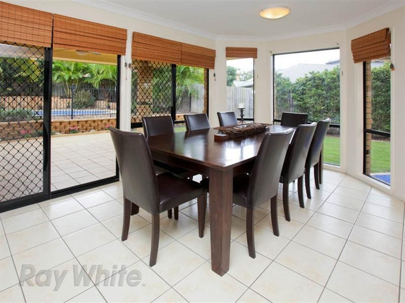 35-37 Oakview Circuit, Brookwater QLD 4300