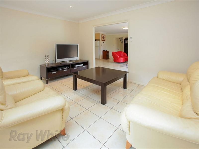 35-37 Oakview Circuit, Brookwater QLD 4300