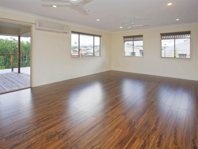 10 Horizon Drive, Springfield Lakes QLD 4300