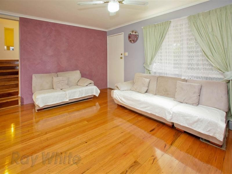 33 Melinda Street, Camira QLD 4300