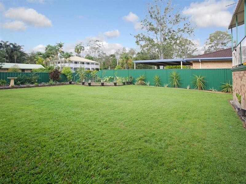 33 Melinda Street, Camira QLD 4300