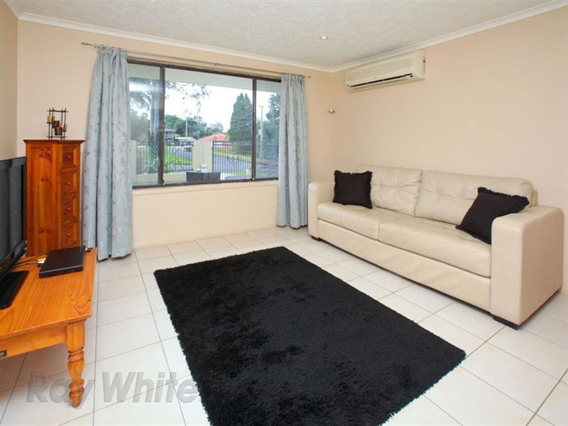 3 Brendan Street West, Camira QLD 4300