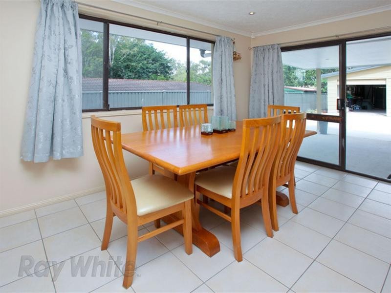 3 Brendan Street West, Camira QLD 4300