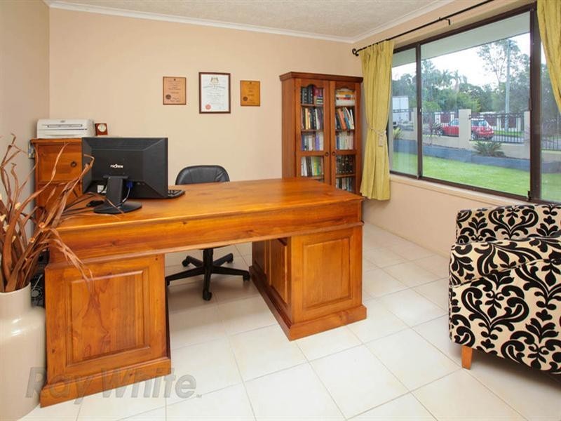 3 Brendan Street West, Camira QLD 4300