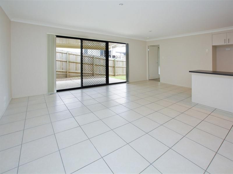 On Wimbledon Street, Springfield Lakes QLD 4300