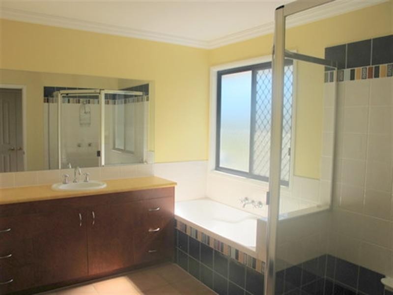 On Oakview Circuit, Brookwater QLD 4300
