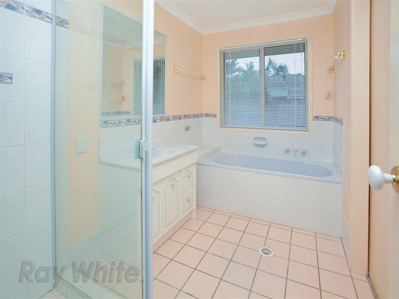 40 Maple Avenue, Camira QLD 4300