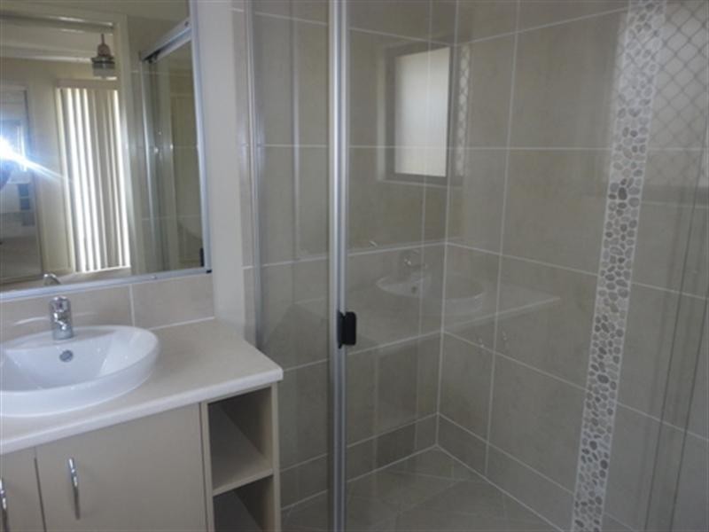 On Everglades Street, Springfield Lakes QLD 4300