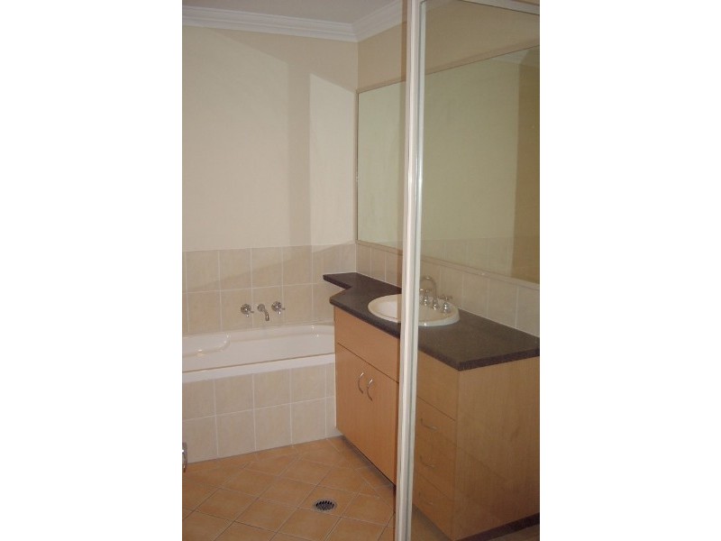 12/22 High Street, Forest Lake QLD 4078