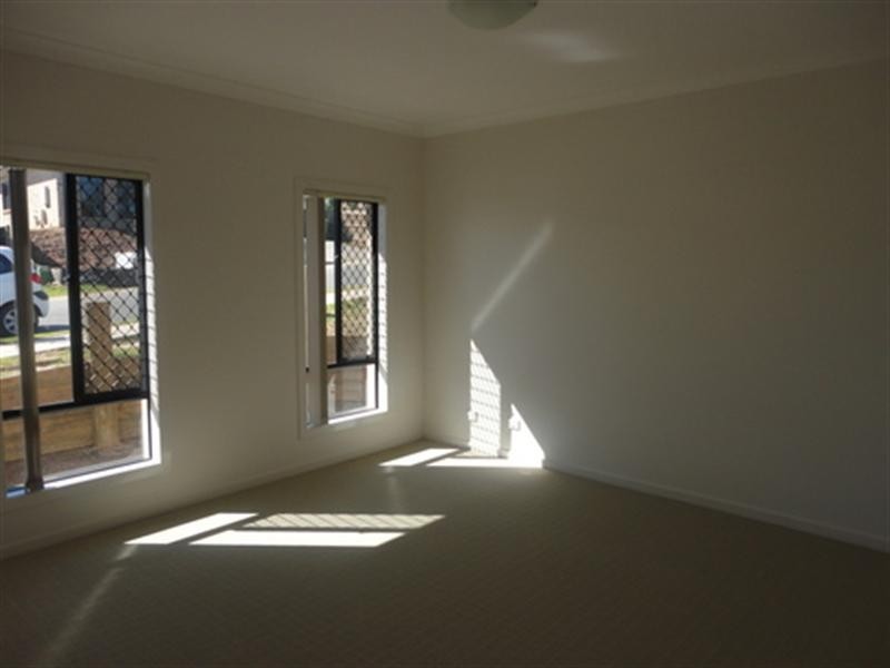 On Caraway Street, Springfield Lakes QLD 4300