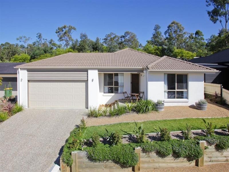 11 Sailboat Way, Springfield Lakes QLD 4300