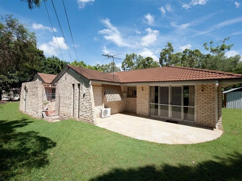 37 Steven Street, Camira QLD 4300