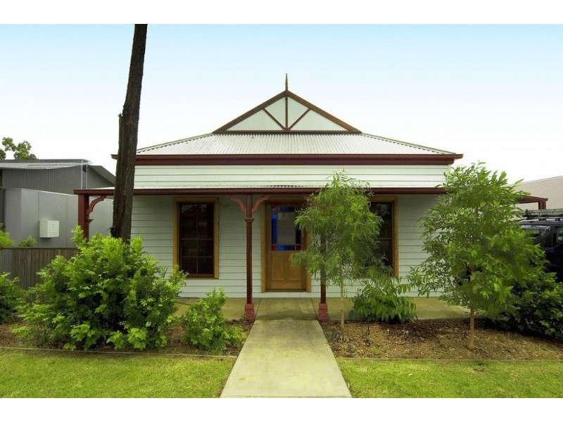 13 Highlands Terrace, Springfield Lakes QLD 4300