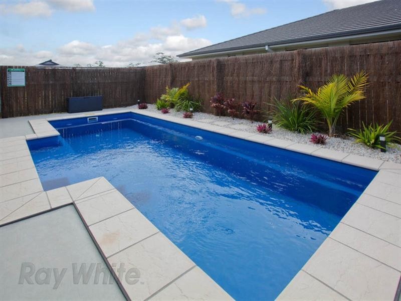 8 Aurelius Street, Augustine Heights QLD 4300