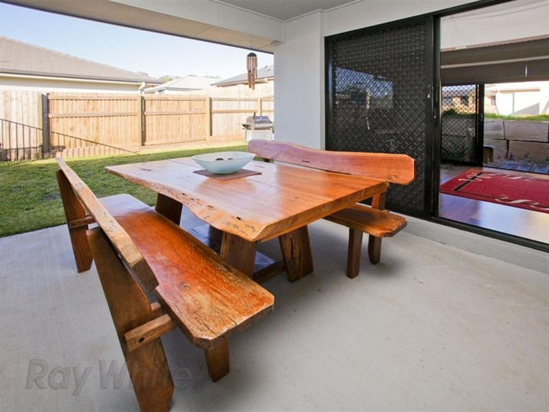 8 Aurelius Street, Augustine Heights QLD 4300