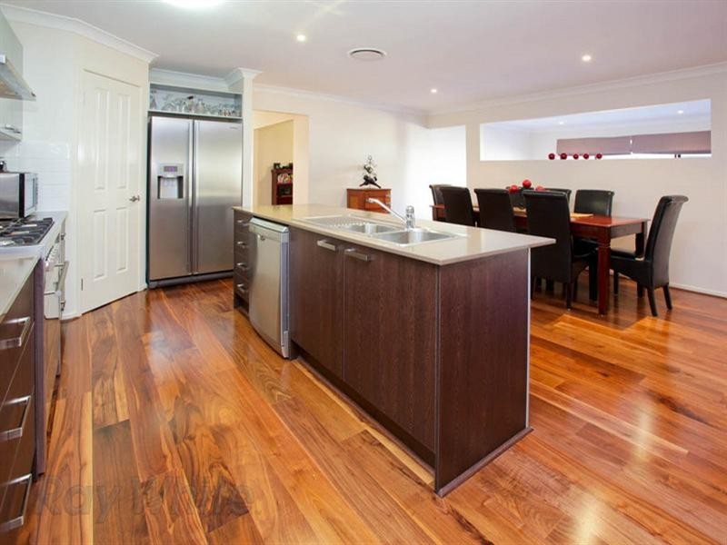 8 Aurelius Street, Augustine Heights QLD 4300