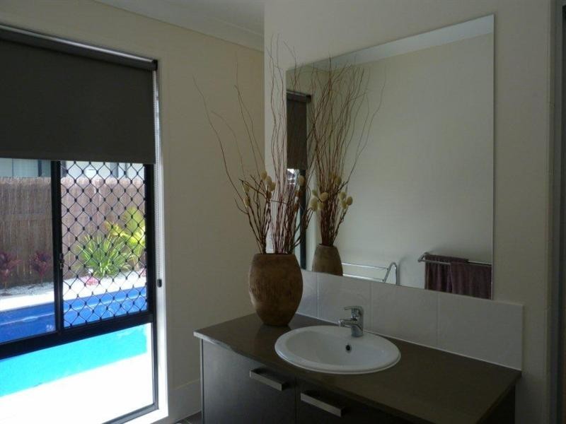 8 Aurelius Street, Augustine Heights QLD 4300