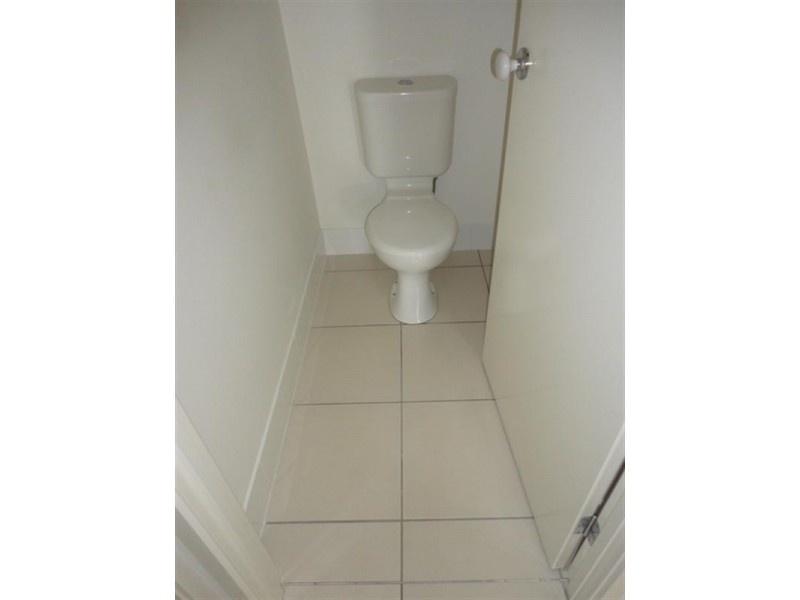 On Arnaldo, Augustine Heights QLD 4300