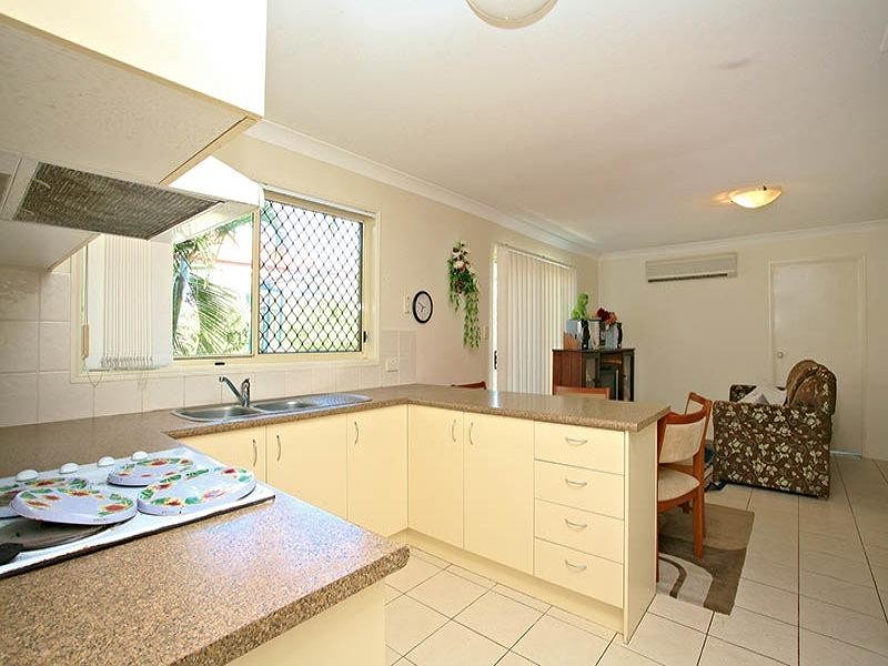 On Goss Drive, Collingwood Park QLD 4301