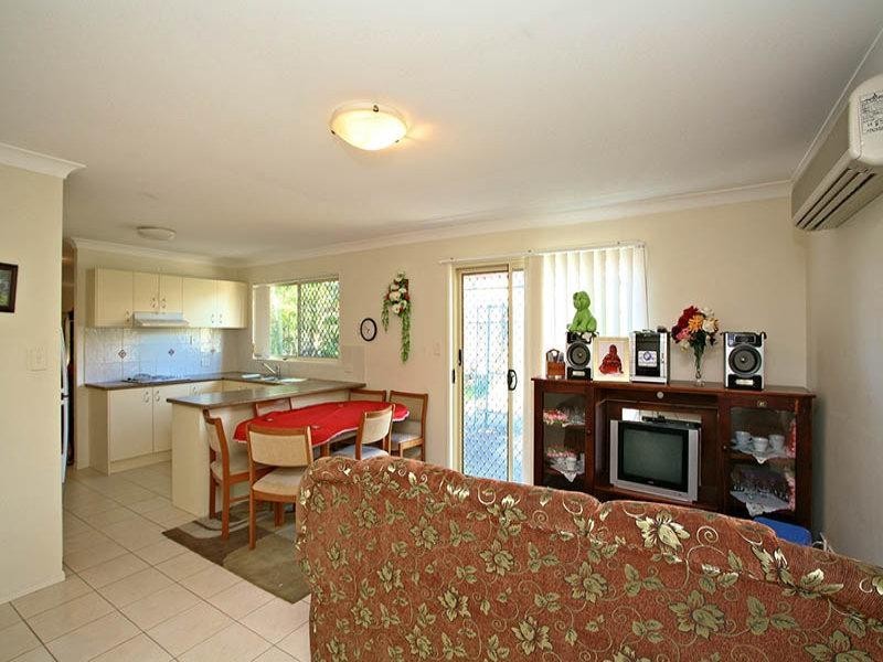On Goss Drive, Collingwood Park QLD 4301