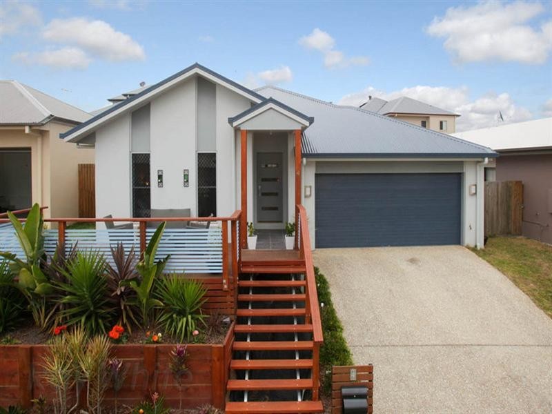 4 Riverine Drive, Springfield Lakes QLD 4300