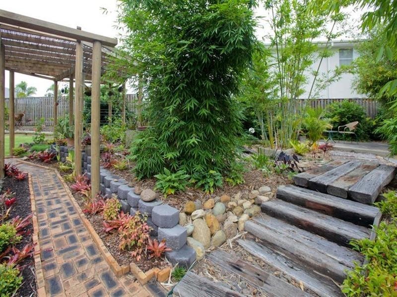 Augustine Heights QLD 4300