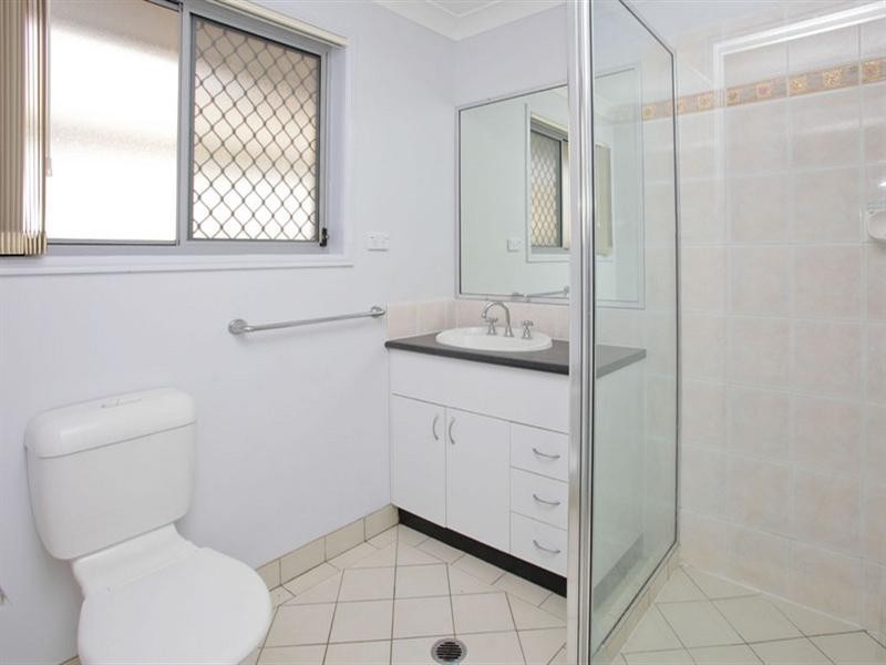 17 Lavender Street, Springfield Lakes QLD 4300