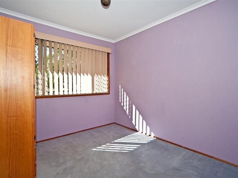 6 Ron Street, Camira QLD 4300