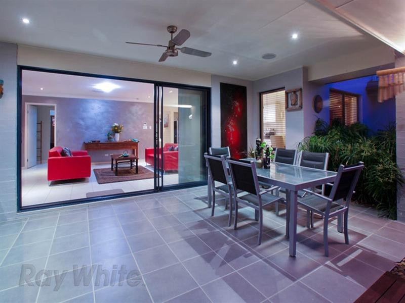 44 Hallow Crescent, Augustine Heights QLD 4300