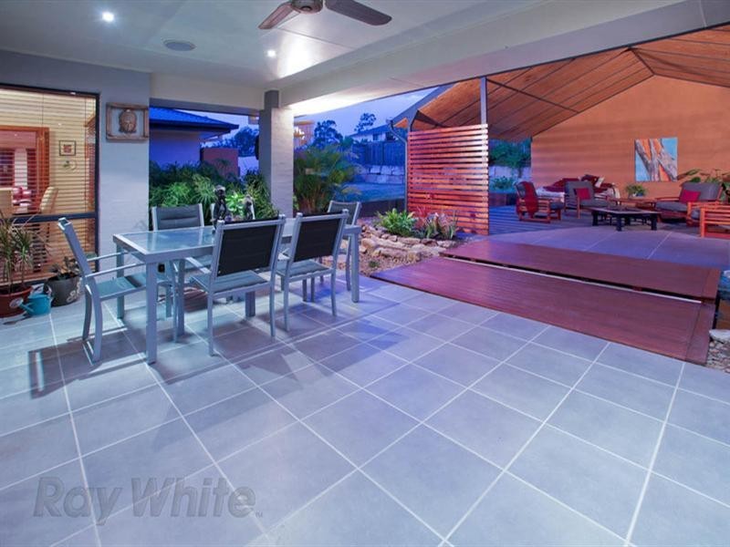 44 Hallow Crescent, Augustine Heights QLD 4300