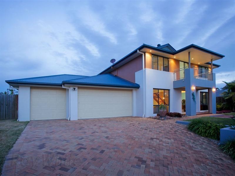 44 Hallow Crescent, Augustine Heights QLD 4300