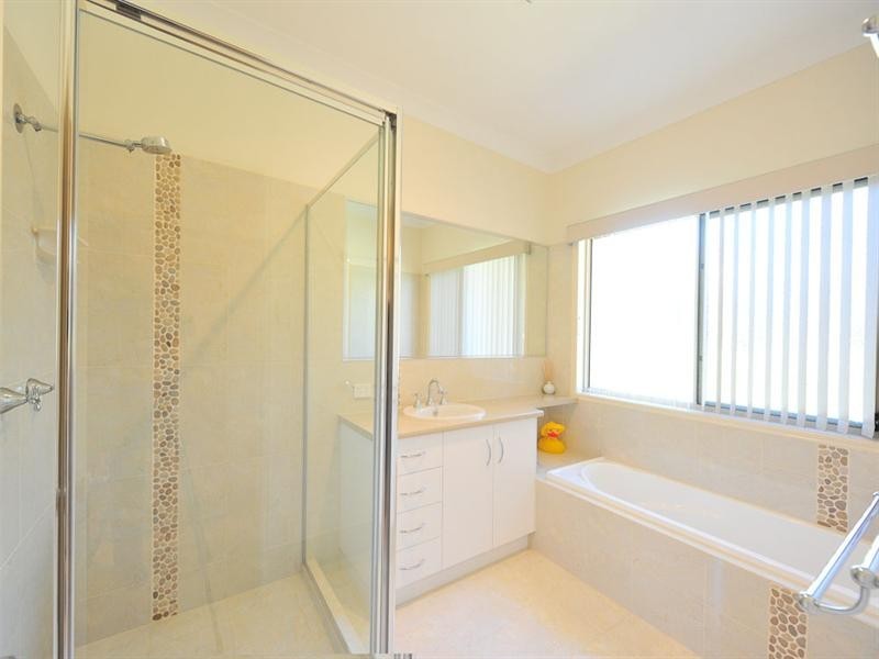 16-18 Bronzewing Court, Greenbank QLD 4124
