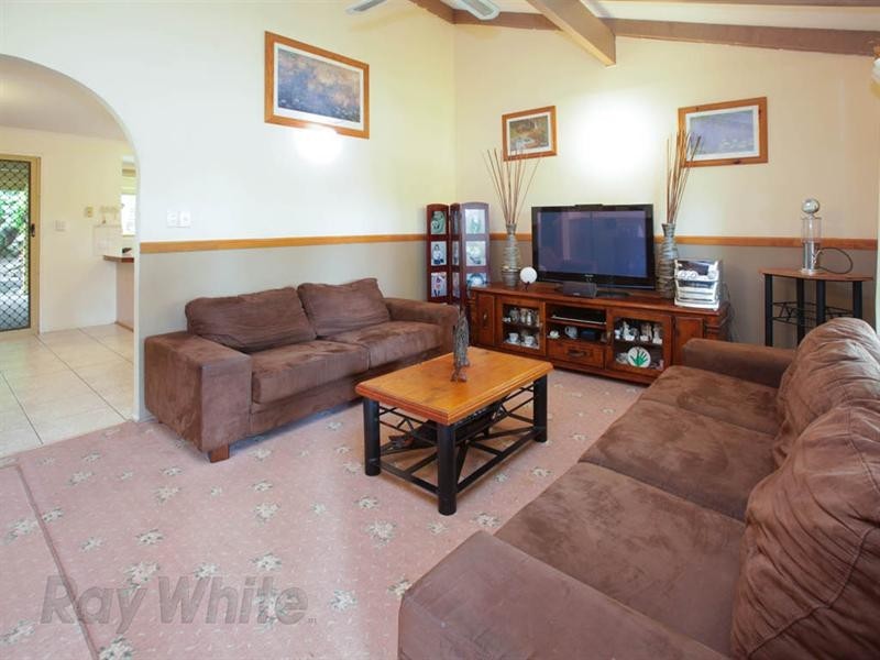 4 Gardenia Court, Camira QLD 4300