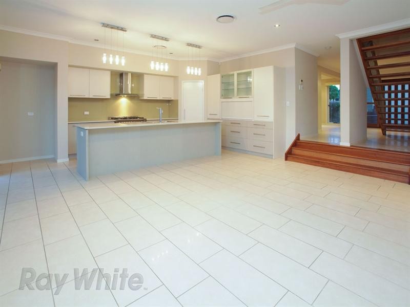 1 Riverine Drive, Springfield Lakes QLD 4300