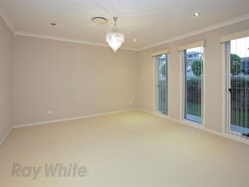 1 Riverine Drive, Springfield Lakes QLD 4300