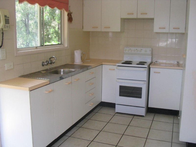 35 Joseph Street, Dinmore QLD 4303