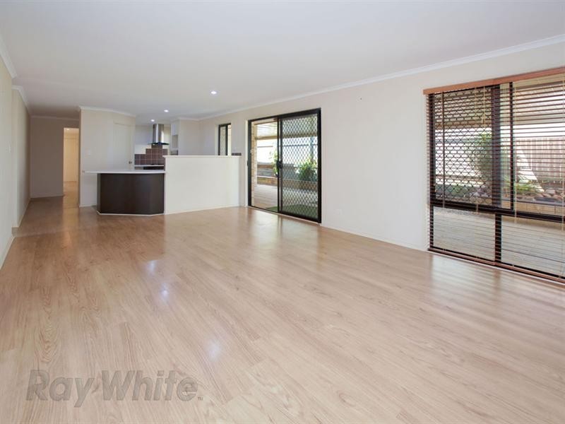 97 Lakeside Avenue, Springfield Lakes QLD 4300