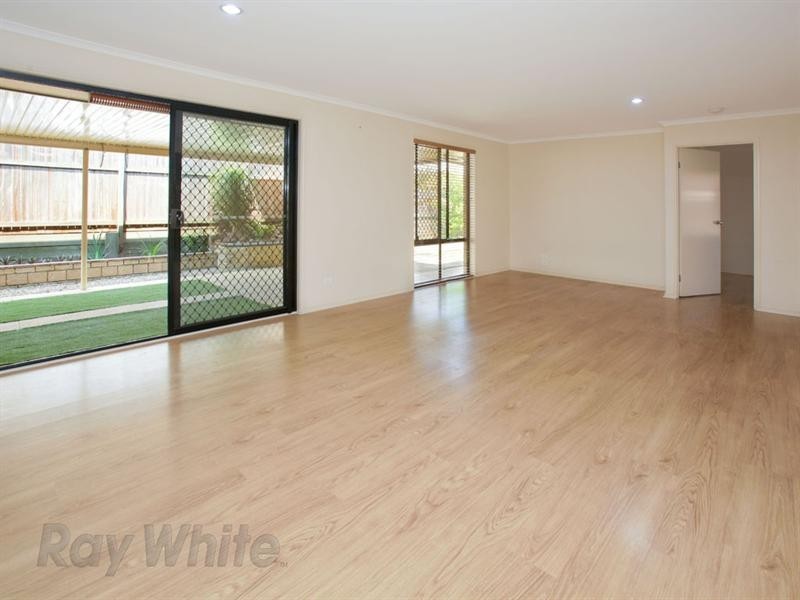 97 Lakeside Avenue, Springfield Lakes QLD 4300