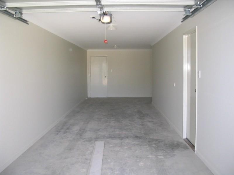 9 Clearpoint Way, Springfield Lakes QLD 4300