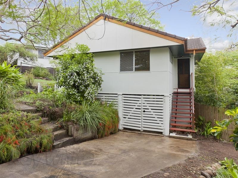 9 Arnhem Street, Gailes QLD 4300