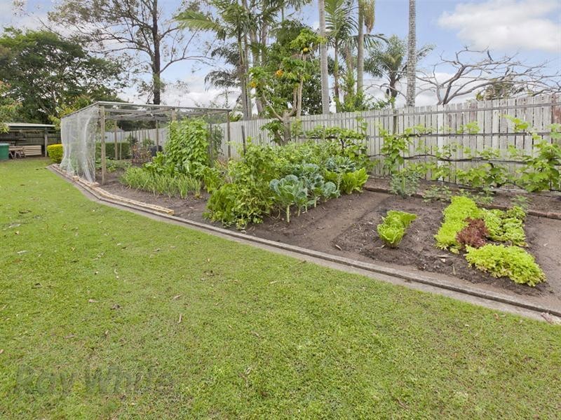 8 Lambrook Court, Camira QLD 4300