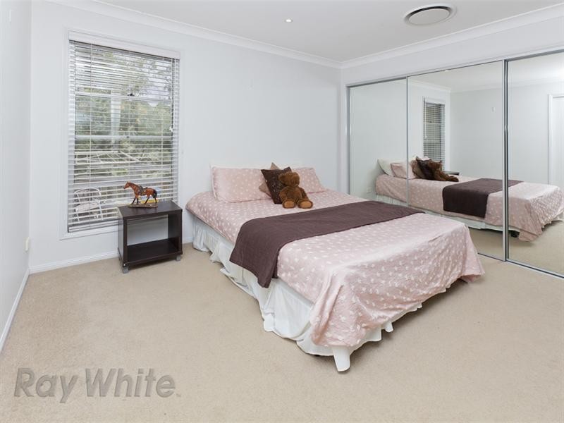 38 Creekside Drive, Springfield Lakes QLD 4300