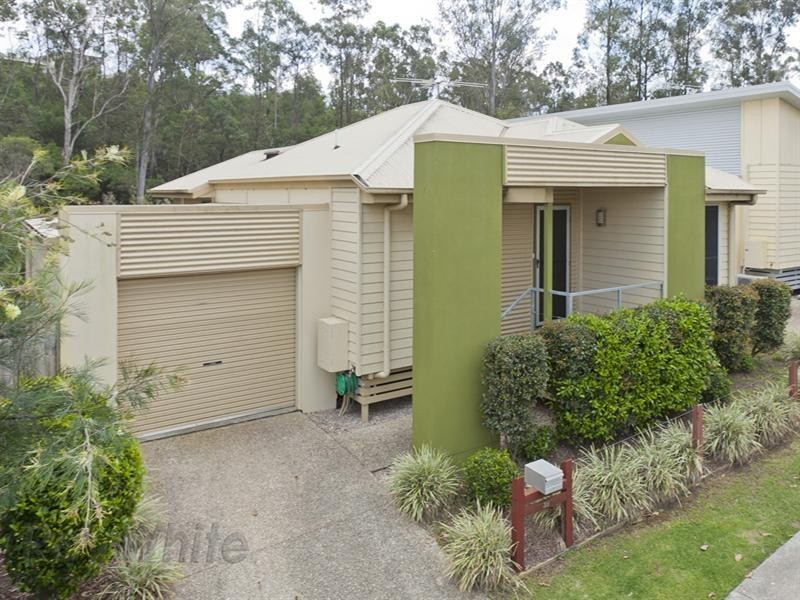38 Creekside Drive, Springfield Lakes QLD 4300