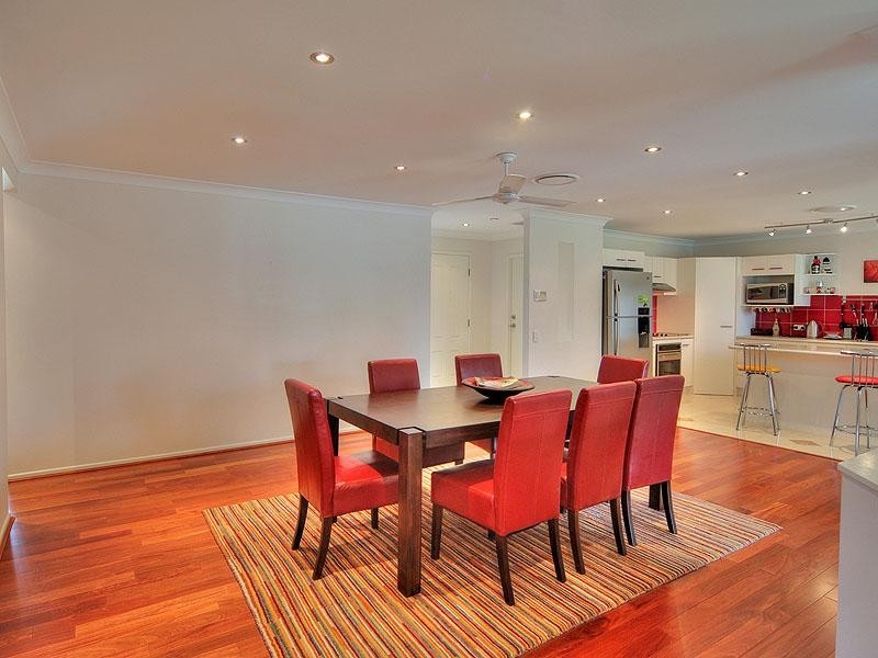 20 Curlew Place, Riverhills QLD 4074